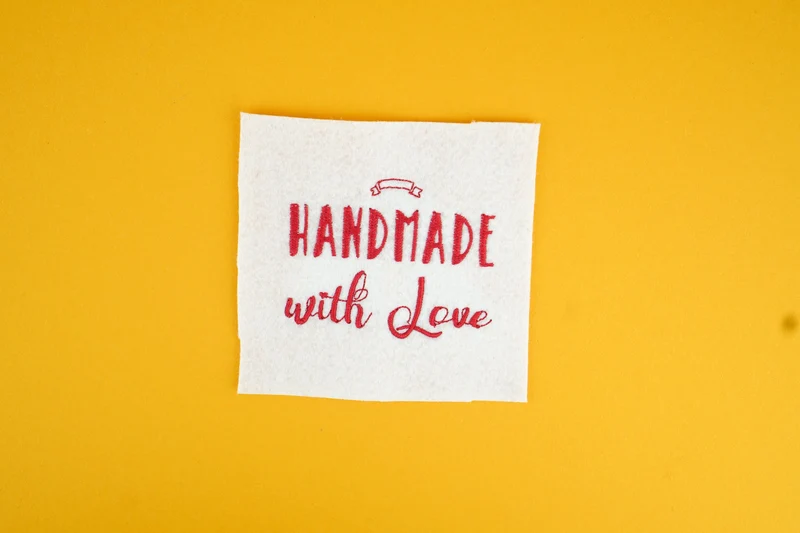 Stickdatei Handmade with Love – 87,2 × 67,2 mm