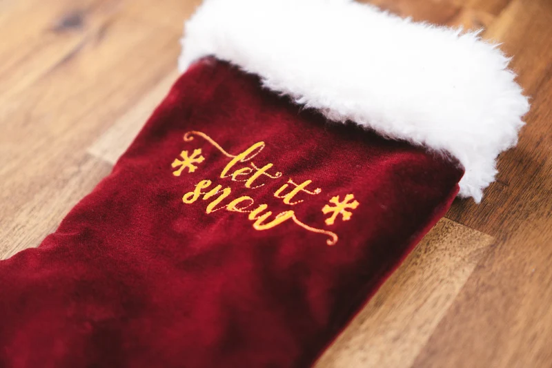 Stickdatei Schriftzug »let it snow« – 93,9 × 42,4 mm