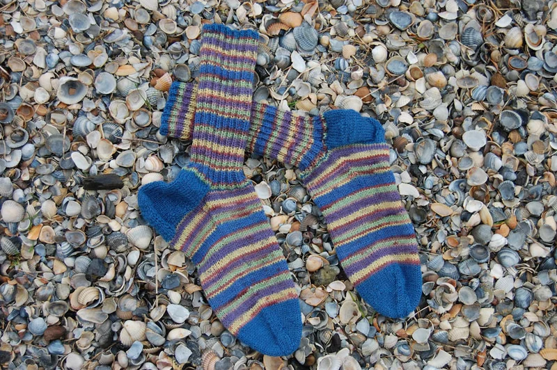 Strickanleitung: Socken stricken (PDF)