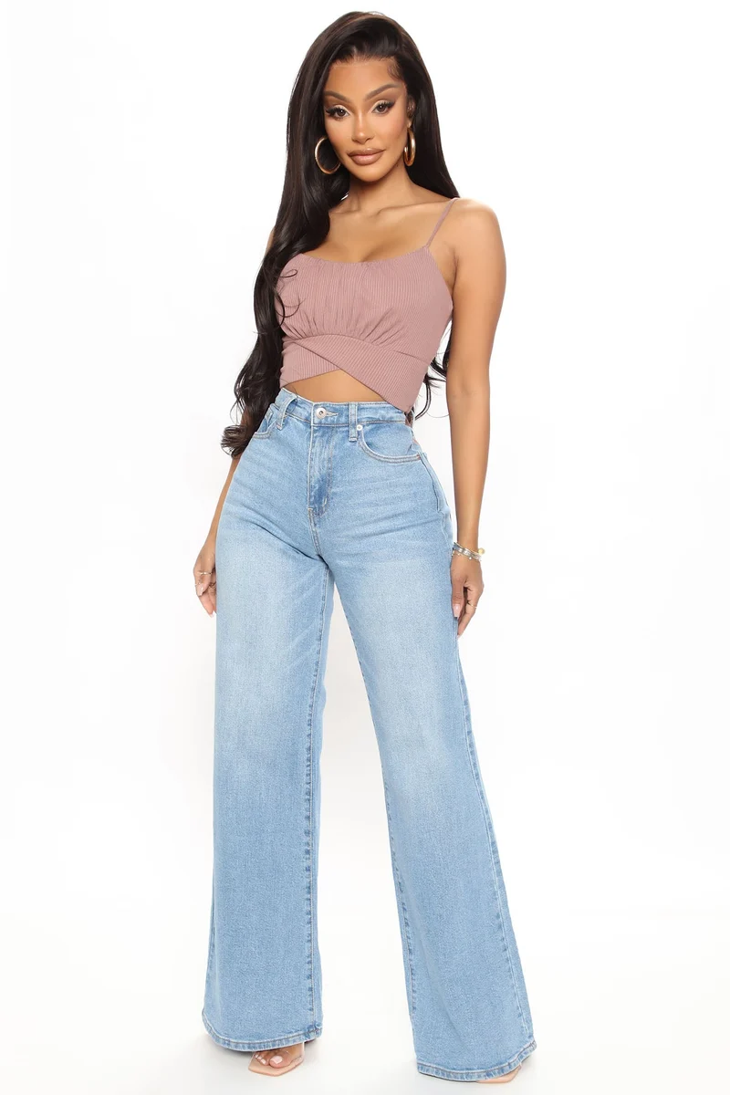 Love The Lifestyle Crop Top - Coco