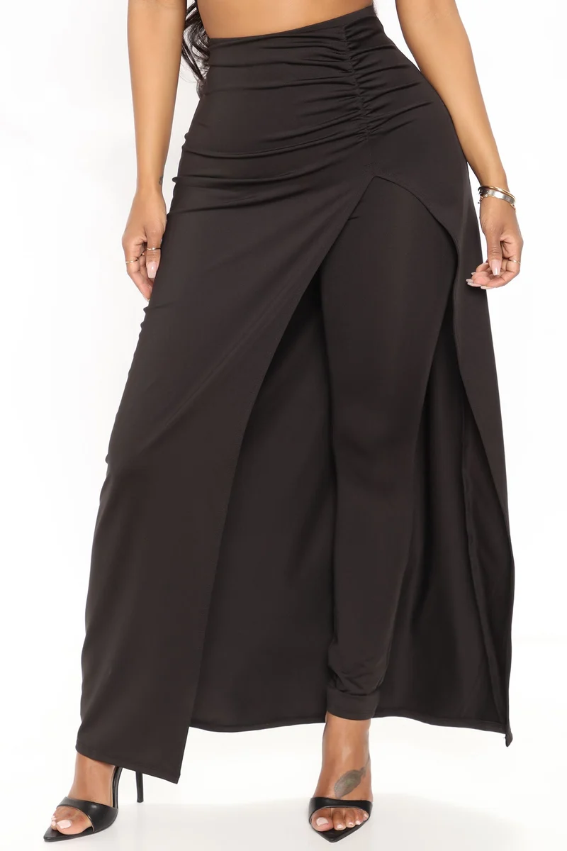 Iconic Moment Maxi Skirt - Black
