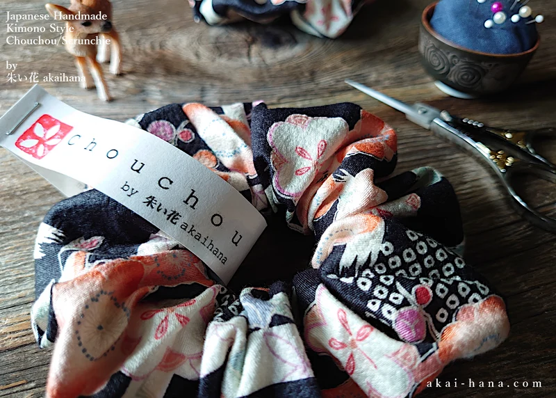 Japanese Handmade Kimono style Scrunchies, Ume (Plum) and Hikita Black, scjf0004