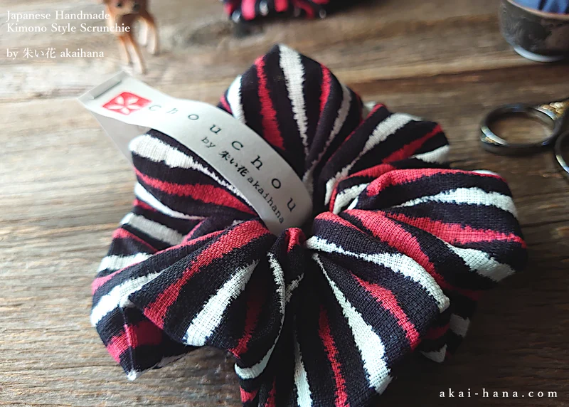 Japanese Handmade Kimono style Scrunchies, Benio, scjf0063