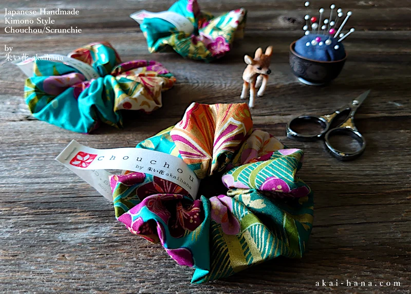 Japanese Handmade Kimono Style Chouchou/Scrunchies, Turquoise Floral, scjf0017