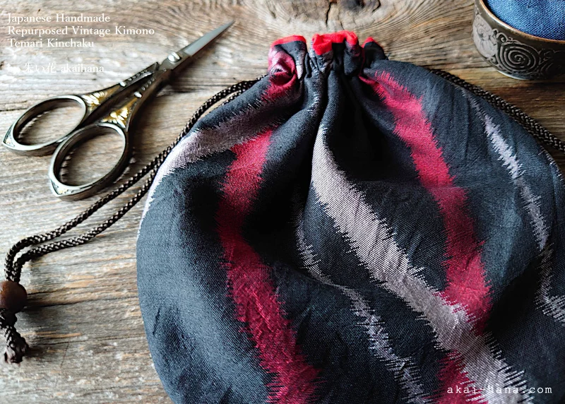 Repurposed Vintage Kimono Temari Kinchaku Purse, Black x Red, tkvk0002