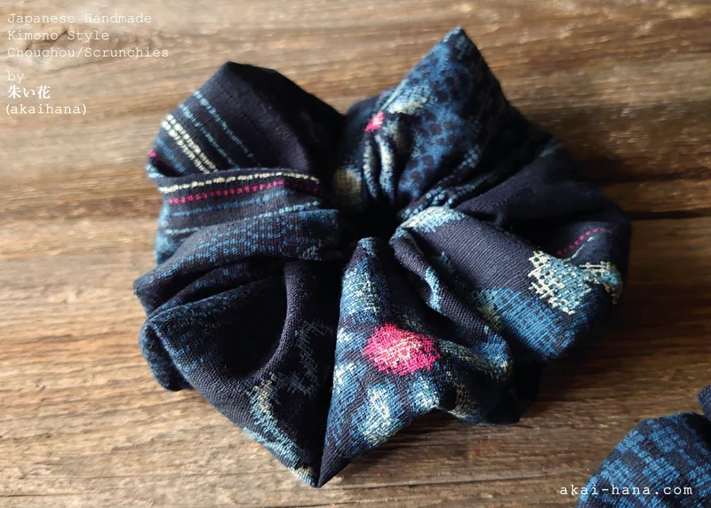 Handmade Kimono style Scrunchies, Aizome Style, 100% Japanese cotton, scjf0037