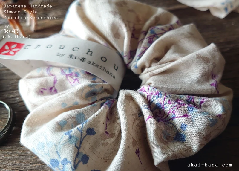 Japanese Handmade Cotton Linen Scrunchies, Flower Bouquet, Ivory