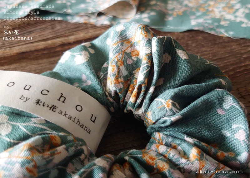 Japanese Handmade Cotton Linen Scrunchies, Flower Bouquet, Grayish Green