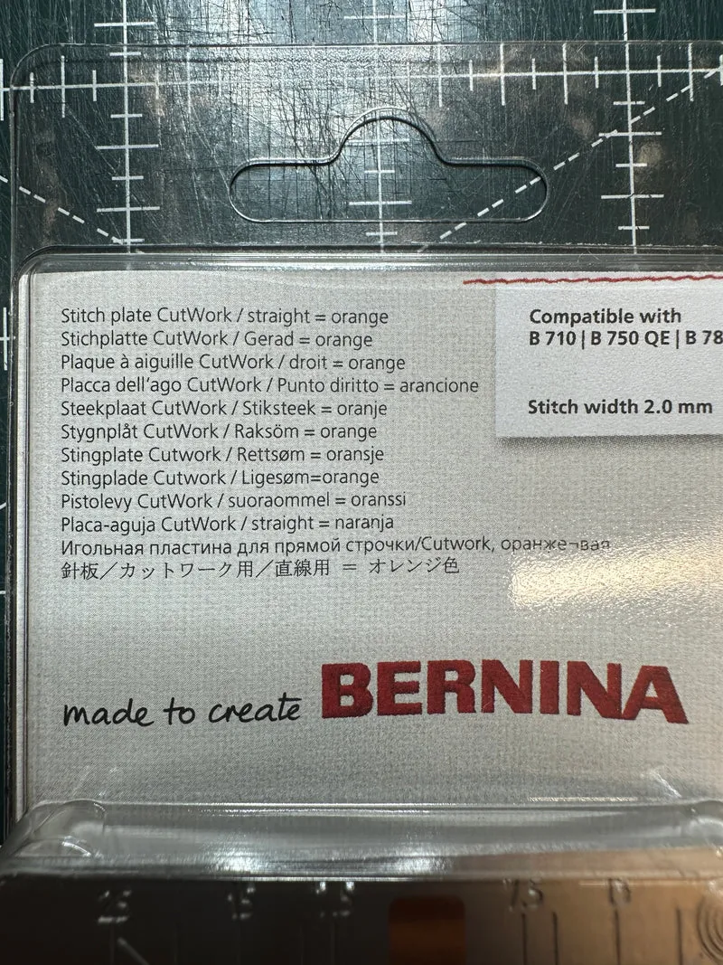 Straight stitch plate Bernina fits 790 770 780 765 750 740 710 590 580 570 480 FW