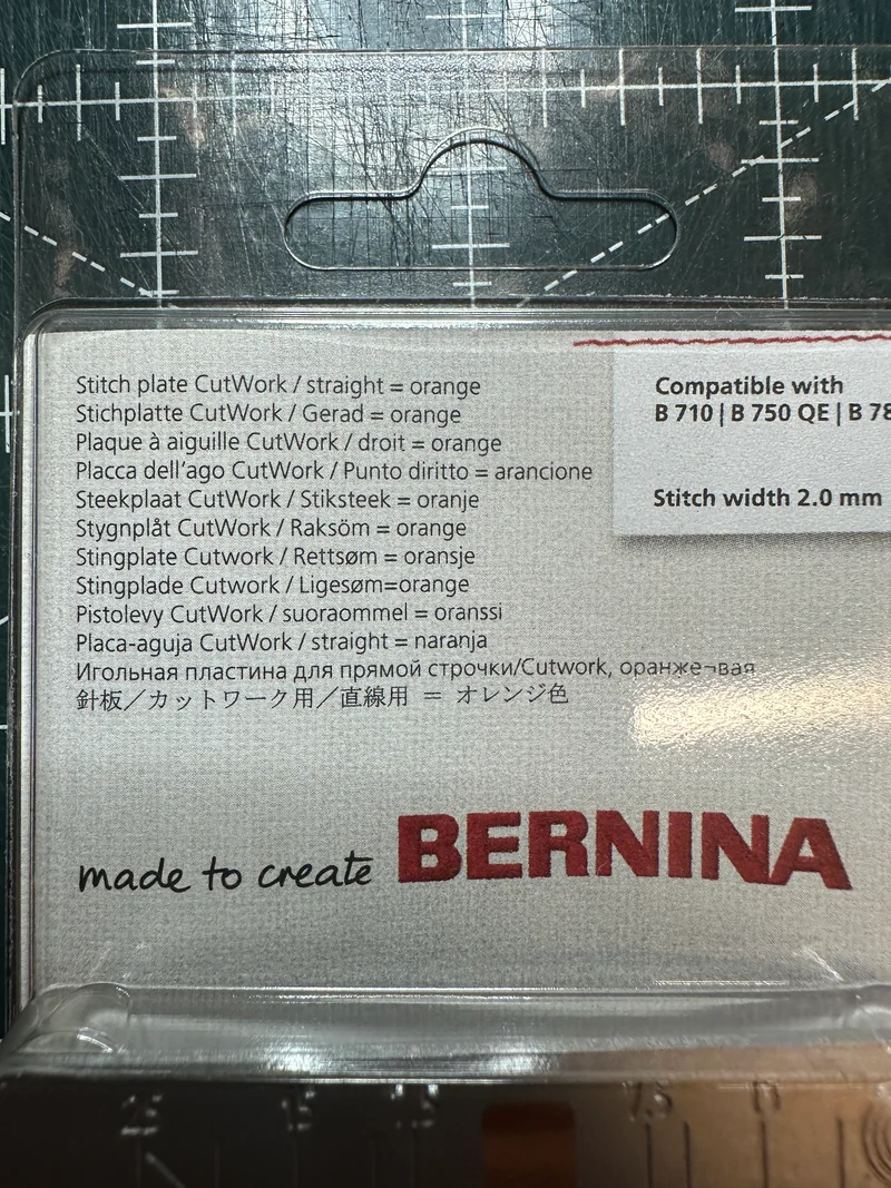 Straight stitch plate Bernina fits 790 770 780 765 750 740 710 590 580 570 480 FW