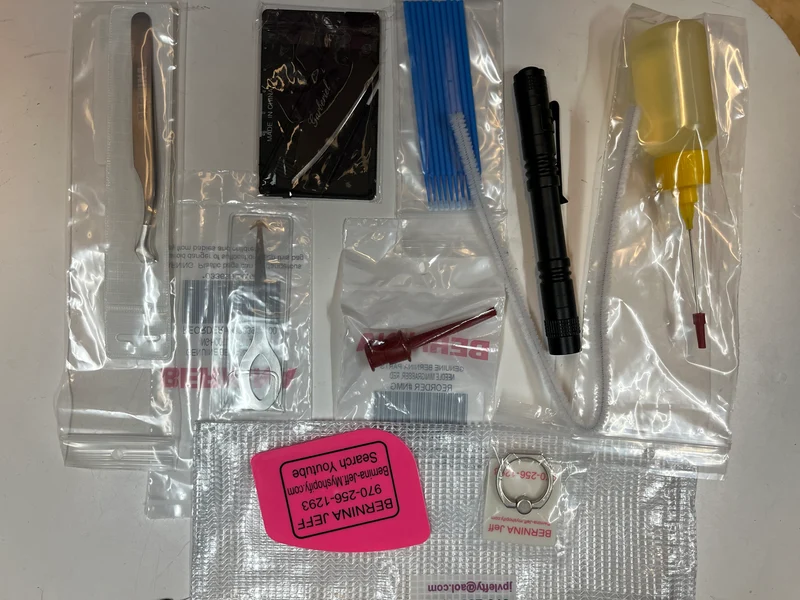 Ultimate maintenance kit all sewing machines Yellow cap oiler and all the best selling items.oil B61