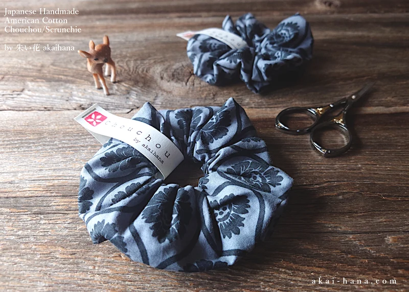 Japanese Handmade Scrunchies, Gray Floral, 100% Cotton, scaf0006