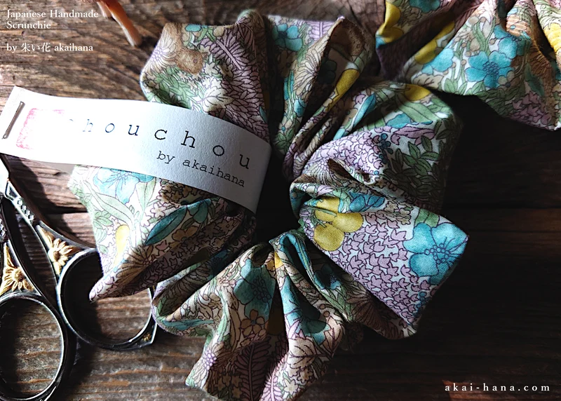 Japanese Handmade Scrunchies, Flowers and Berries ⦿scjf0055