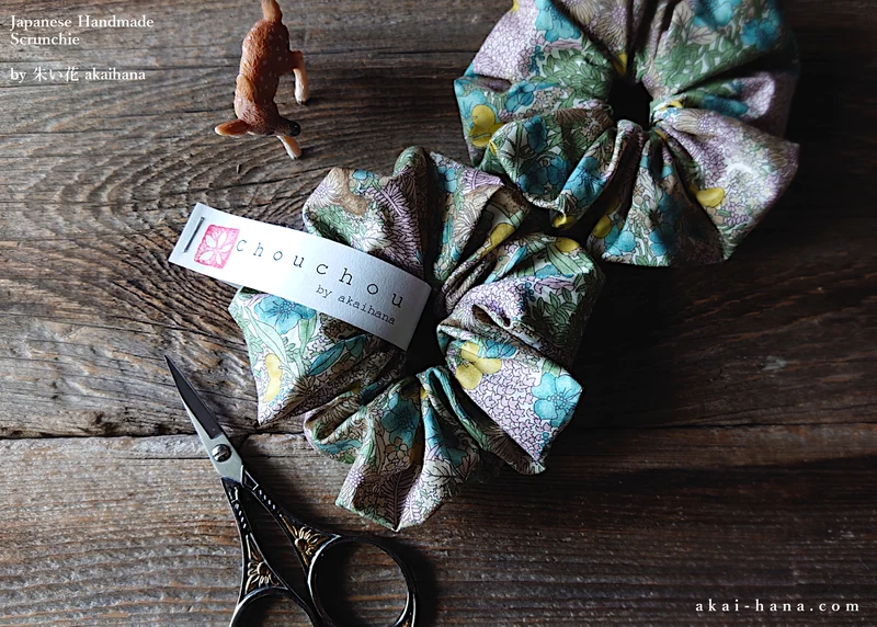 Japanese Handmade Scrunchies, Flowers and Berries ⦿scjf0055