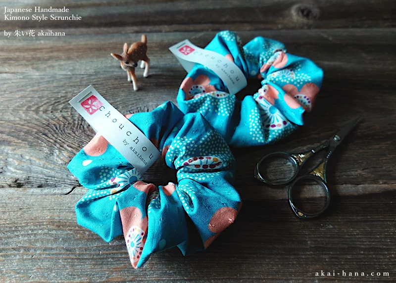 Japanese Handmade Scrunchies, Aqua Floral, scjf0056