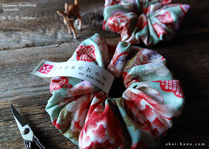 Japanese Handmade Kimono Style Scrunchies, Hikita Hanaguruma Celadon ⦿scjf0058