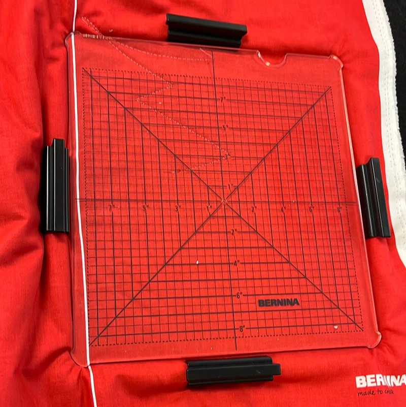 Medium Clamp Hoop Square