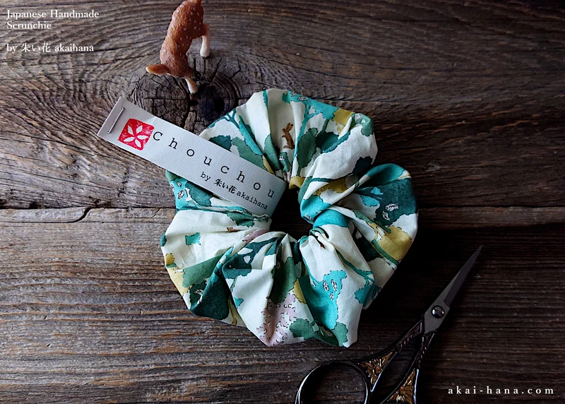 Japanese Handmade Chouchou/Scrunchies, Wonder Forest White, scjf0052