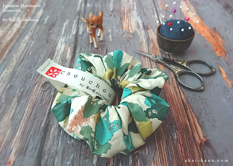 Japanese Handmade Chouchou/Scrunchies, Wonder Forest White, scjf0052