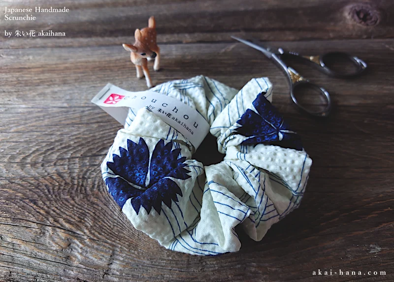 Japanese Handmade Kimono style Scrunchies, Shiro Nadeshiko, White Dianthus, scjf0067