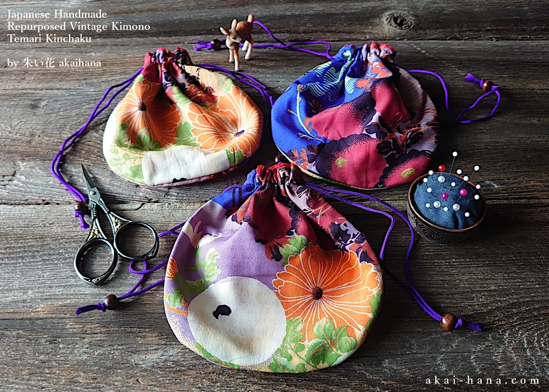 Repurposed Vintage Kimono Temari Kinchaku Purse, tkvk0008