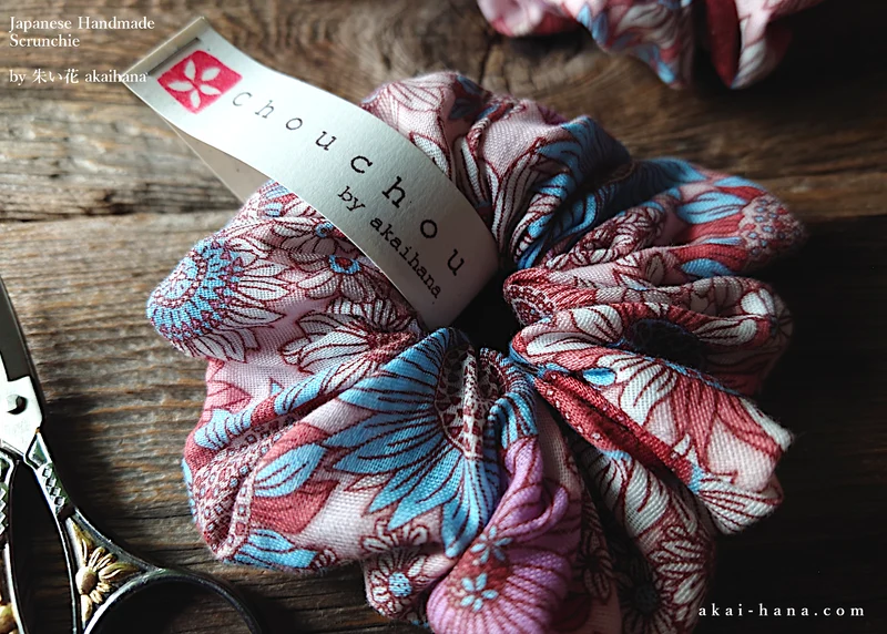 Japanese Handmade Double Gauze Scrunchies, Flower Garden Pink ⦿scjf0080