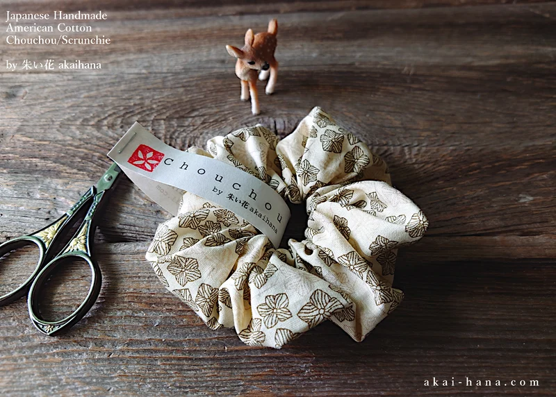 Japanese Handmade Scrunchies, Tiny Flowers ⦿scaf0025