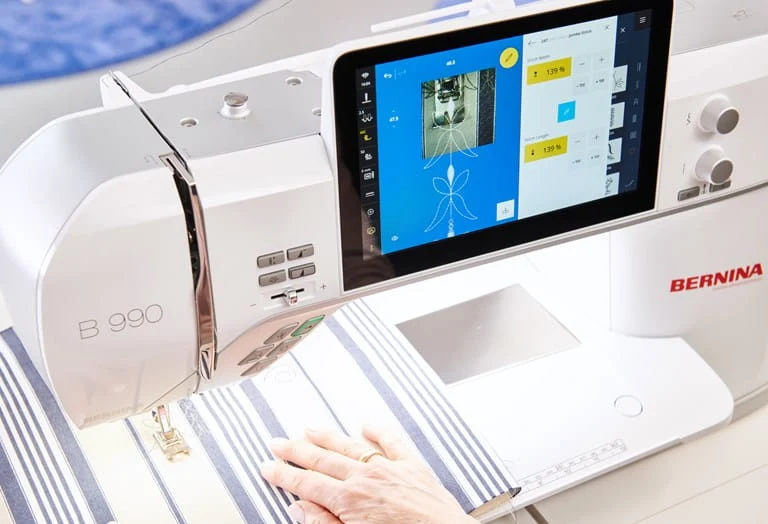 BERNINA 990 PRO mit SDT-XL - Stickmodul