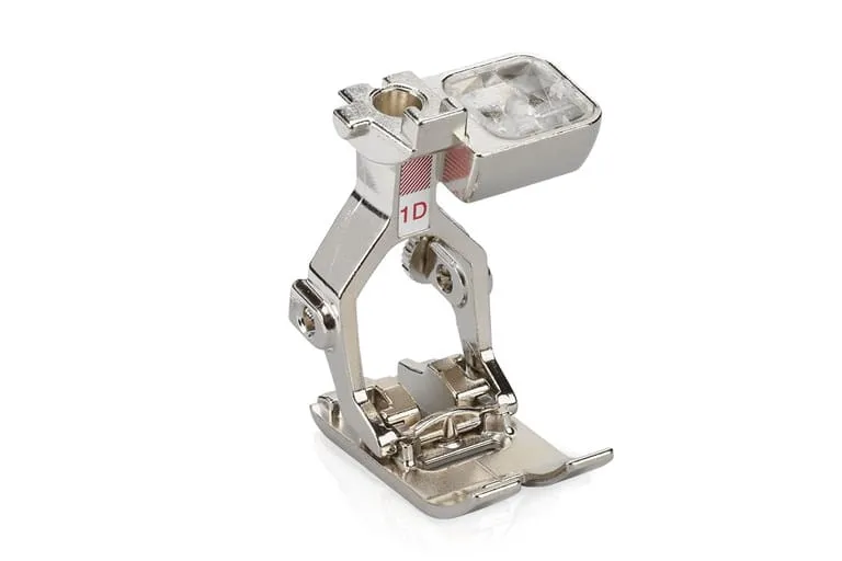 BERNINA 790 PRO mit SDT-Stickmodul