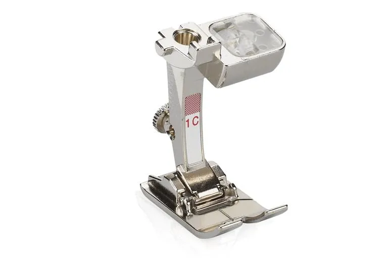 BERNINA 790 PRO mit SDT-Stickmodul