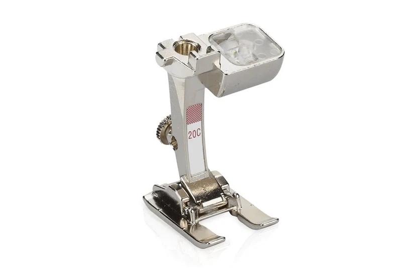 BERNINA 790 PRO mit SDT-Stickmodul