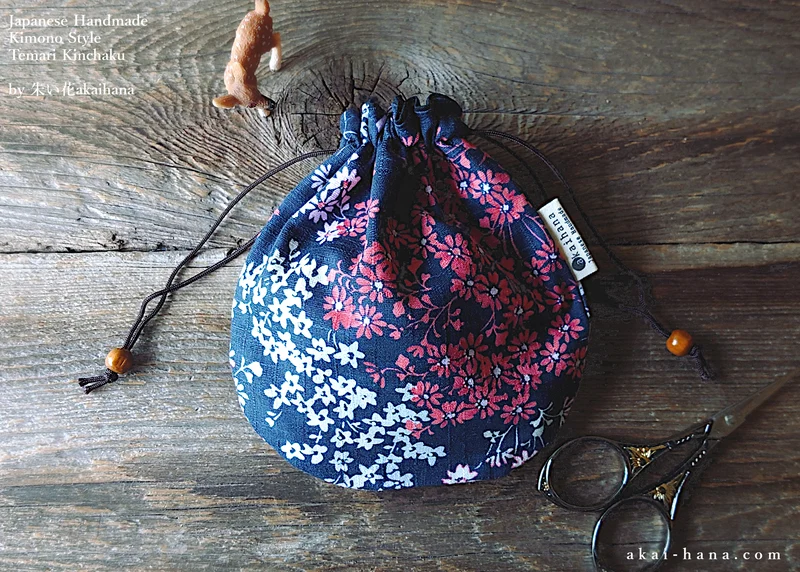 Japanese Handmade Temari Kinchaku Purse, Kusabana Monyou Navy, tkjp0014