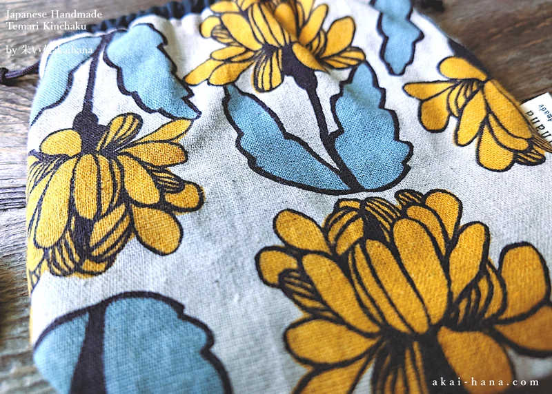 Japanese Handmade Temari Kinchaku (Drawstring) Purse, Floral Yellow ⦿tkjp0021