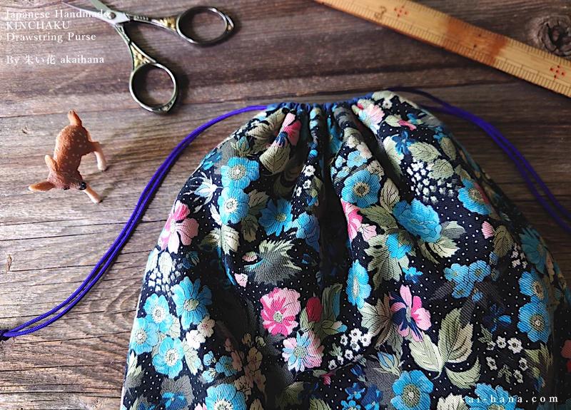 Kinchaku Drawstring Purse, Black Floral, X-Large W25cm x H30cm (10" x 12") ⦿kpjf0018