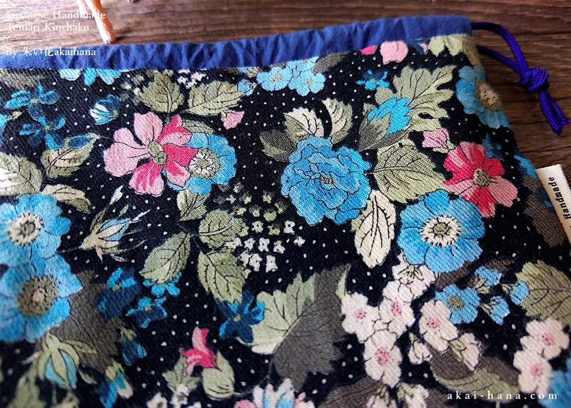 Japanese Handmade Temari Kinchaku (Drawstring) Purse, Black Floral ⦿tkjp0024