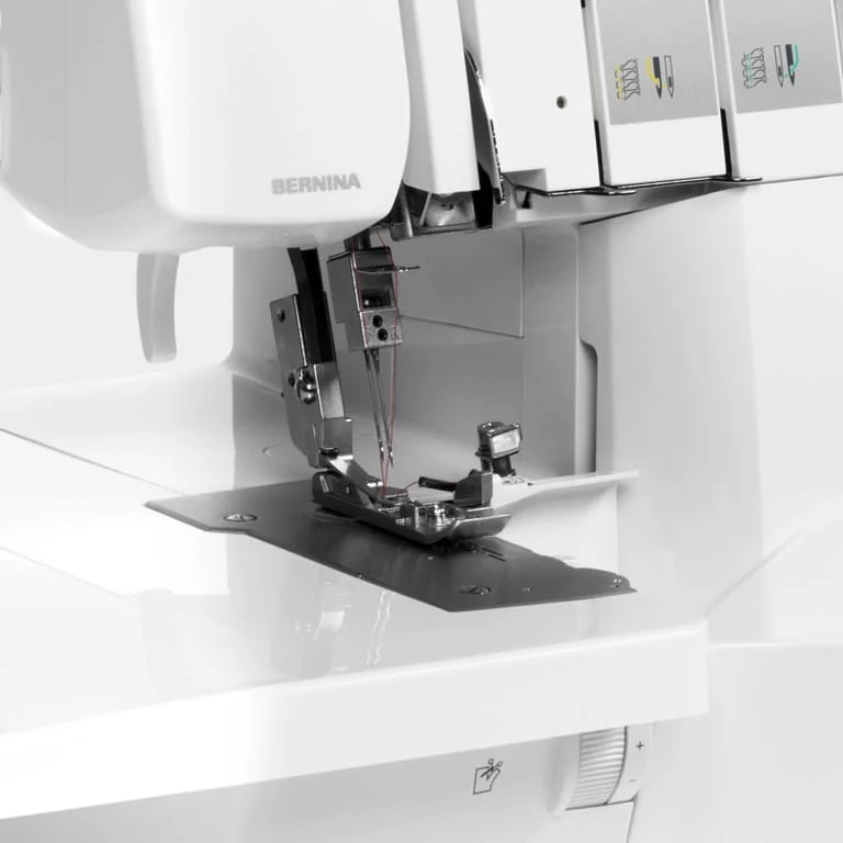 BERNINA Overlock L 450