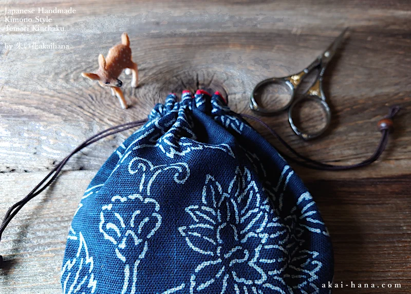 Japanese Handmade Temari Kinchaku (Drawstring) Purse, Kyoto Hand Screen-Printed, Indigo ⦿tkjp0017