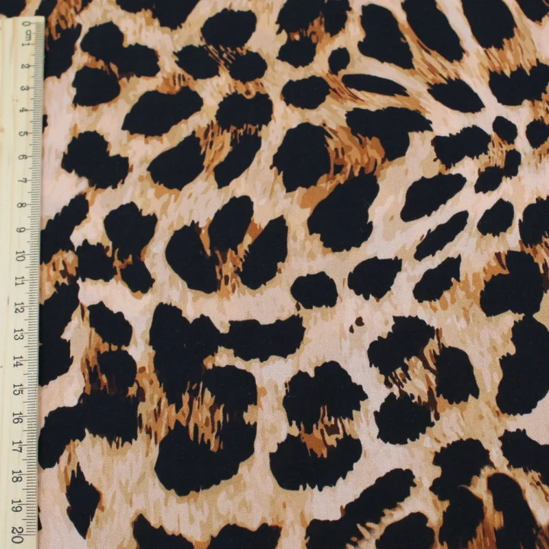 Viskose Stoff Leopardenmuster