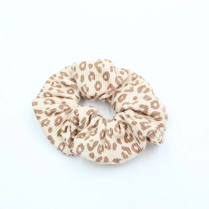 Mittleres Scrunchie handgemacht