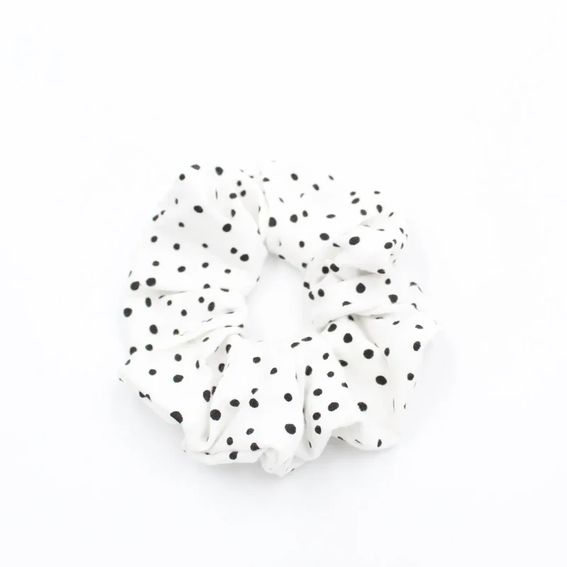 Mittleres Scrunchie handgemacht