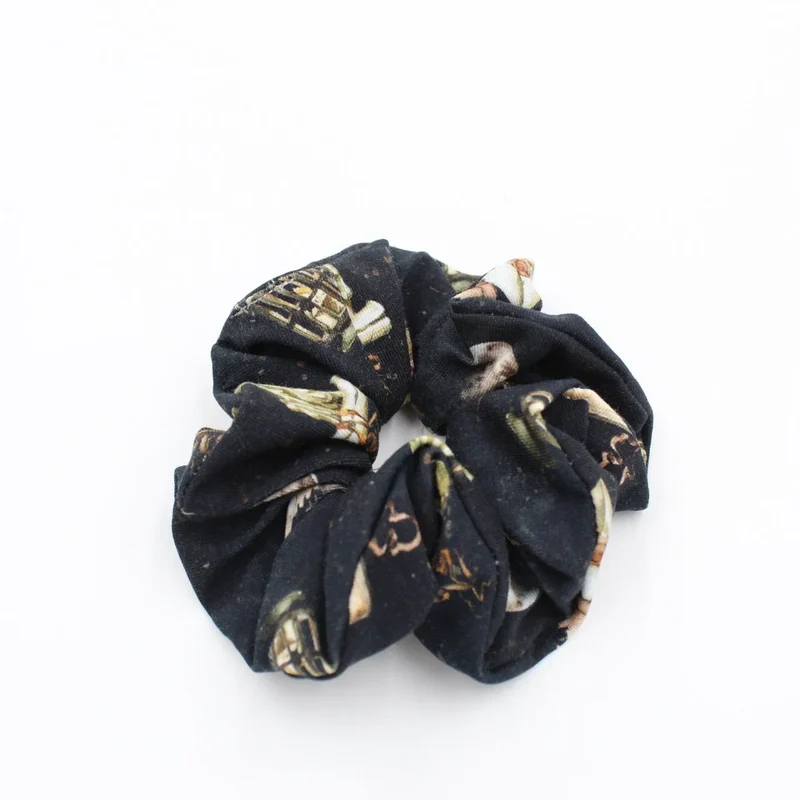 Mittleres Scrunchie handgemacht