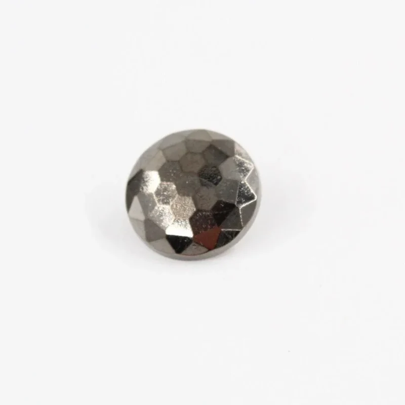 Facettierter Kunststoffknopf | 20 mm