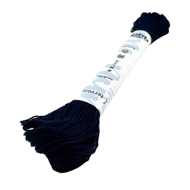 Indigo Sashiko Garn - handgefärbt - 03 kachiiro