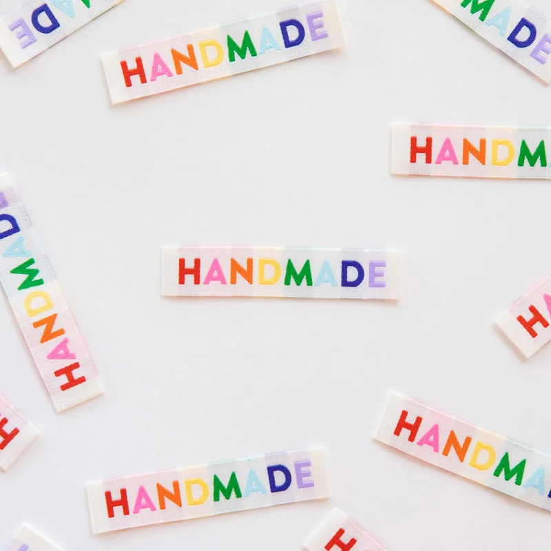 Nähetiketten „handmade“ – Regenbogenfarben