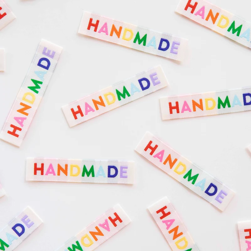 Nähetiketten „handmade“ – Regenbogenfarben