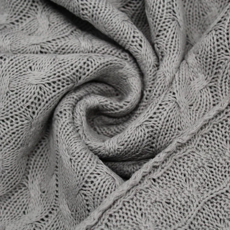 Baumwollstrickstoff mit Zopfmuster