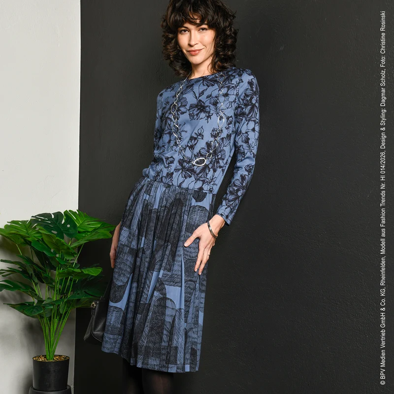 Viskose-Stretch mit grafischem Muster – Blau