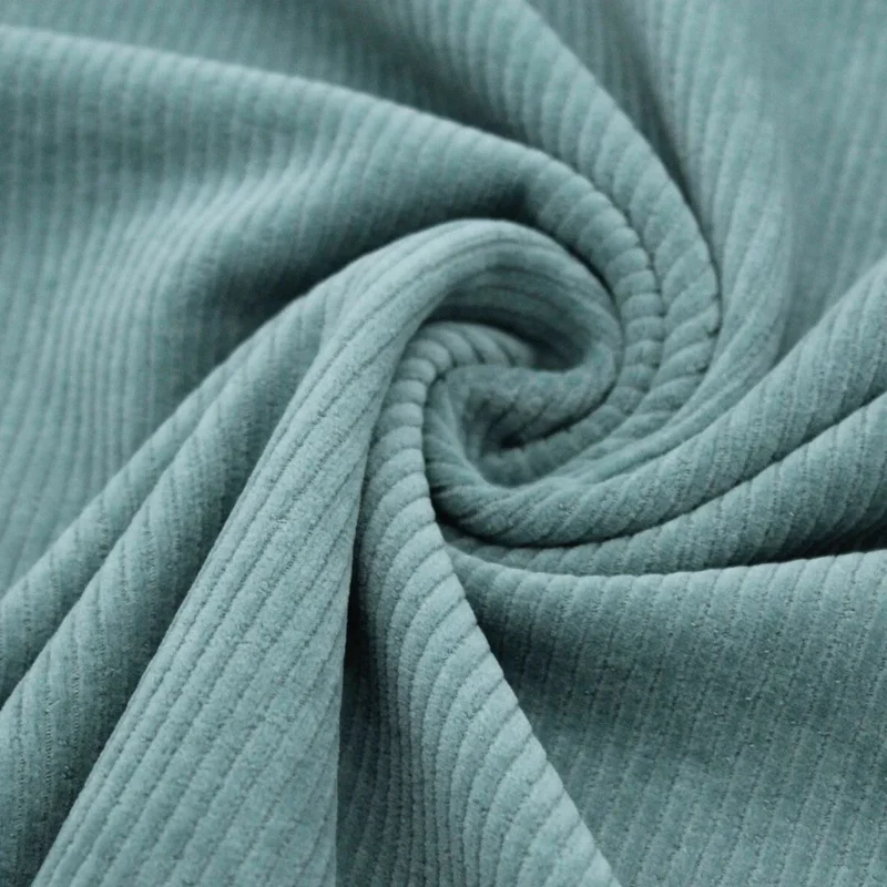 Weicher Cord Jersey mit Breiten Rippen
