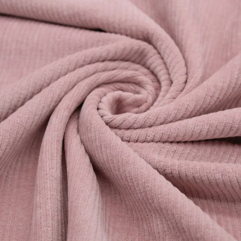 Weicher Cord Jersey mit Breiten Rippen