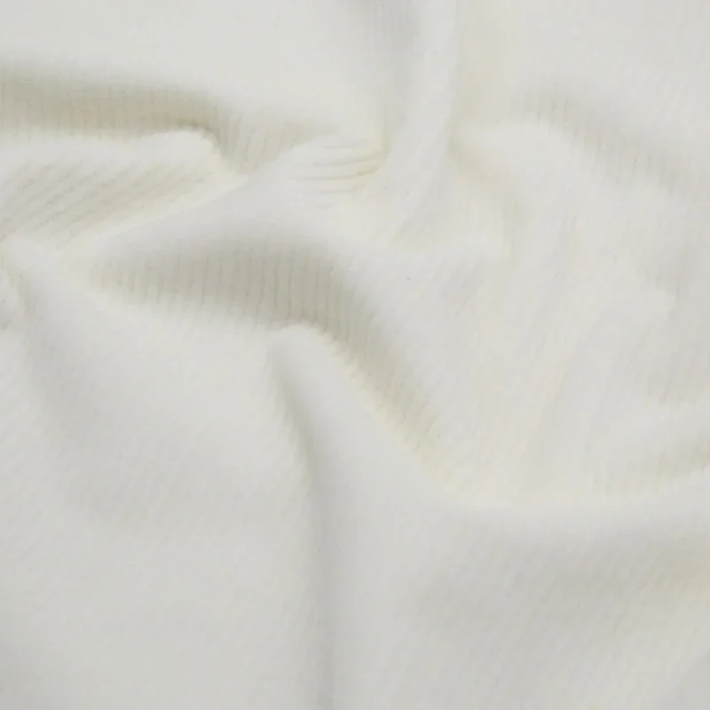 Weicher Cord Jersey mit Breiten Rippen